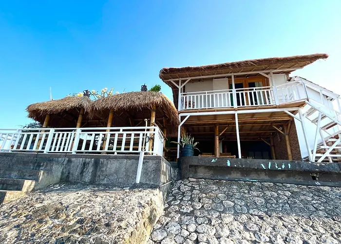 Coastal Penida 2*
